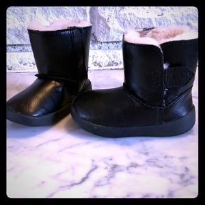 KEELAN BABY/walker UGG